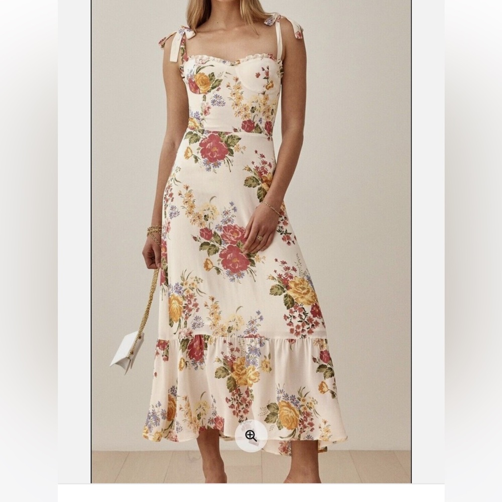 NWT Reformation Nikita Dress in bouquet